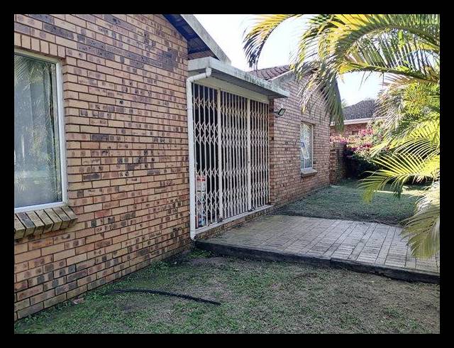 4 BEDROOM HOUSE FOR SALE IN MEER EN SEE